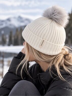 Turtle Fur Cream Ribbed Beanie Wool Blend Fleece Lined Pom Winter Hat